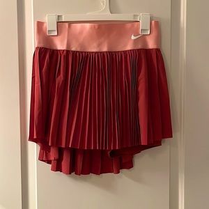 🔥Nike High-Low Tennis Skirt w/ Built-In Shorts